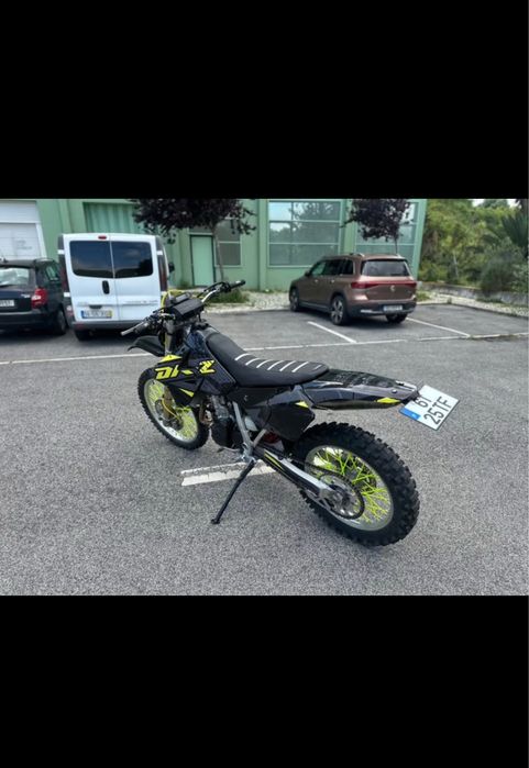 Vendo ou troco drz400e