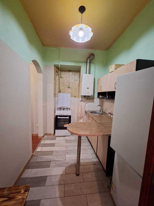 Сдам компактную, уютную двухкомнатную квартиру в  центре города.