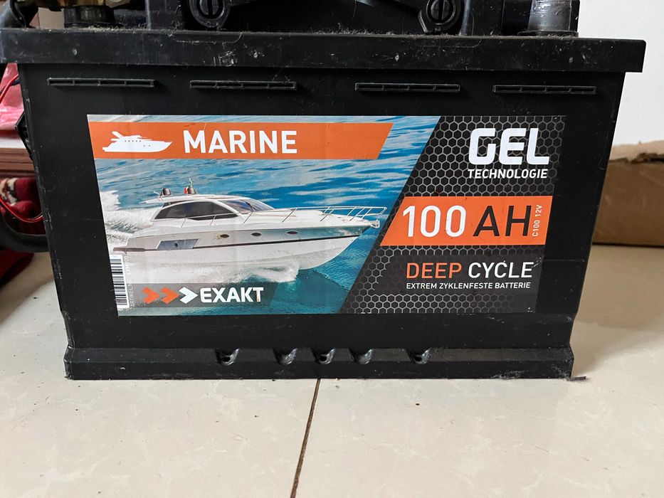 Акумуляторна батарея