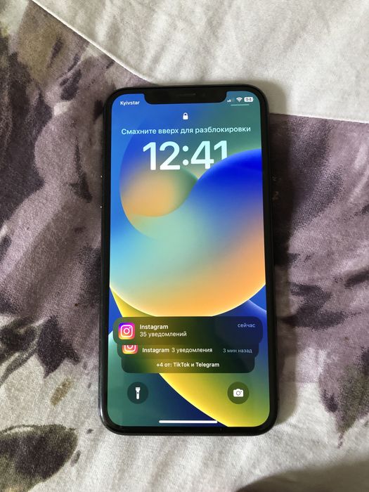 iPhone X 256gb состояние на фото