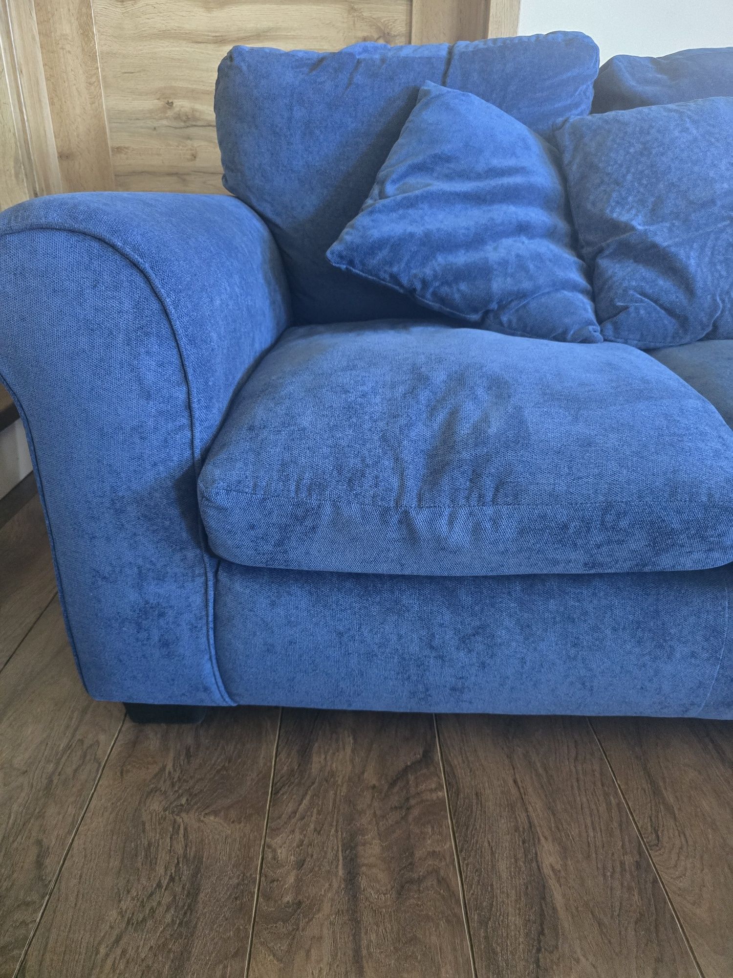 Kanapa sofa 2 osobowa niebieska jak nowa, Stan idealny