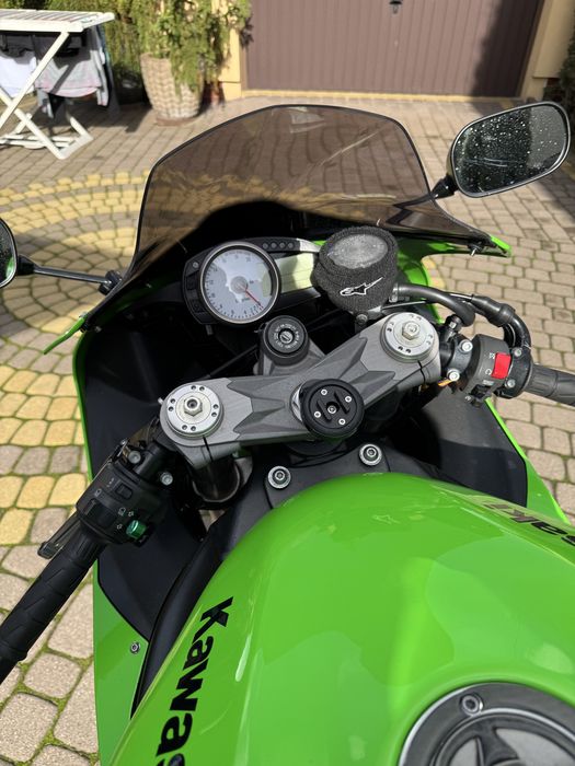 Kawasaki zx6r 2008 / akrapovic / battlax / super stan