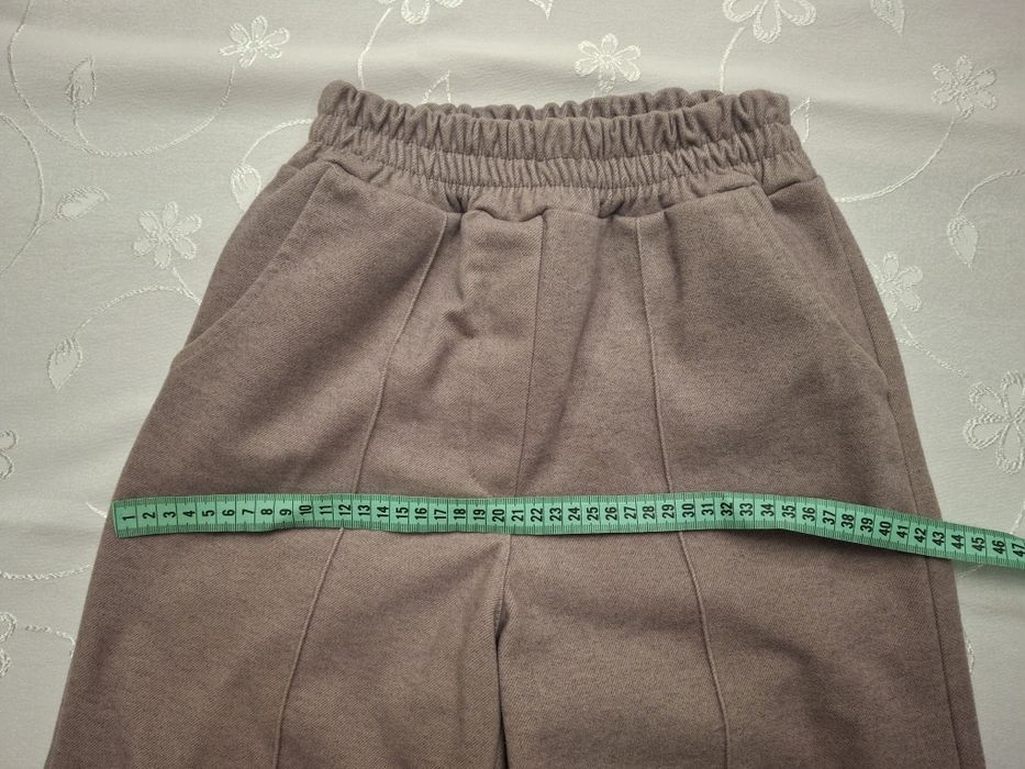 Штани для дівчинки
