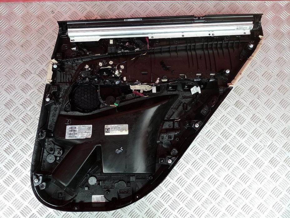 Обшивка (карта) двері BMW X5 G05 Пластик дверей БМВ Х5 Г05 Оббивка б/у