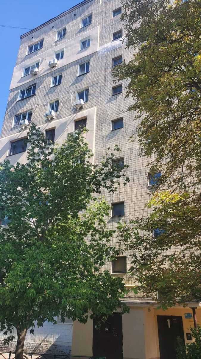 Продам Срочно 2х комнатную квартиру на Инглези / Королёва
