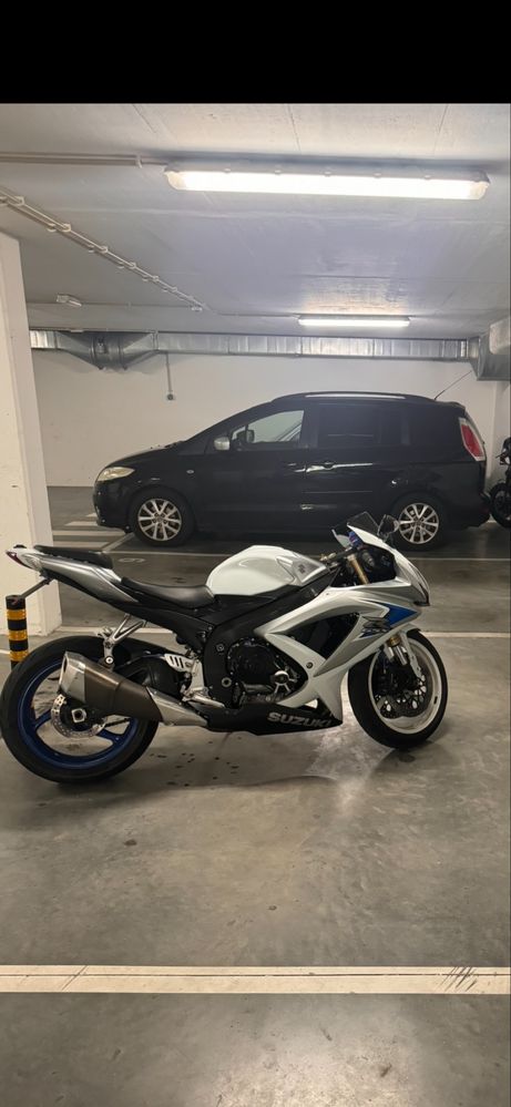 GSXR 600 K9 60 mil KM