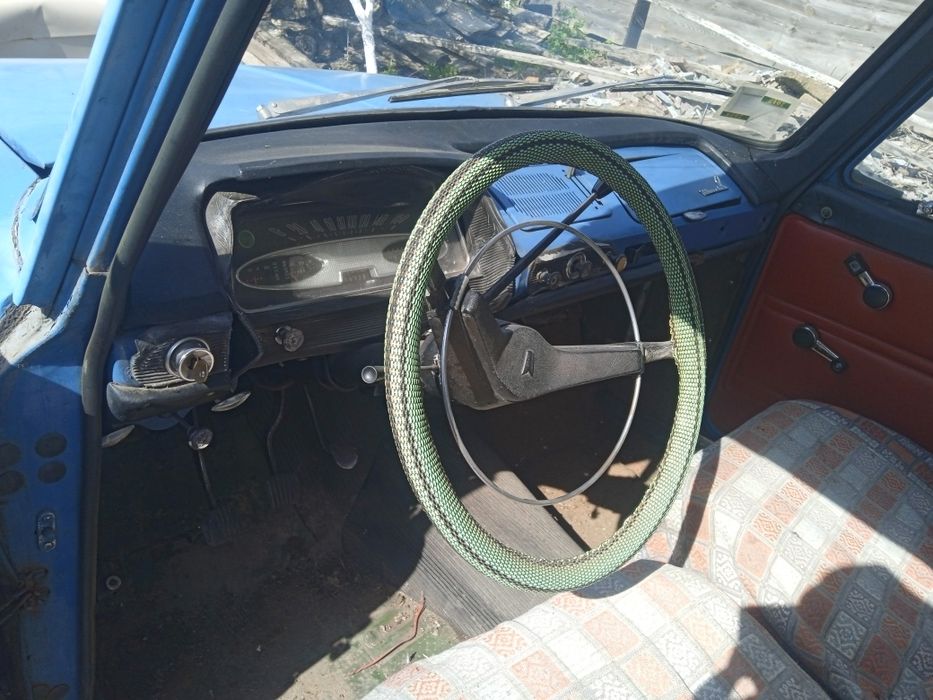 Розбор машини на запчастини