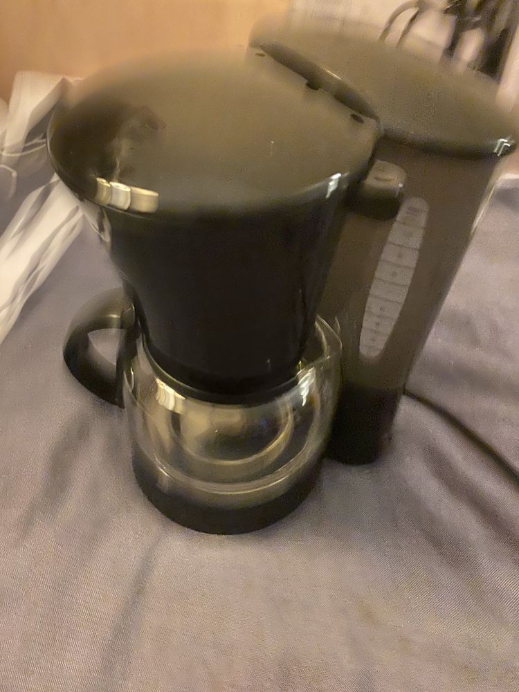 Продам кофеварку