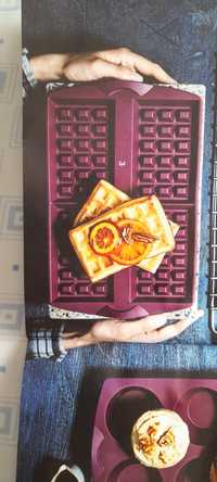 Forma de silicone waffles em Tupperware