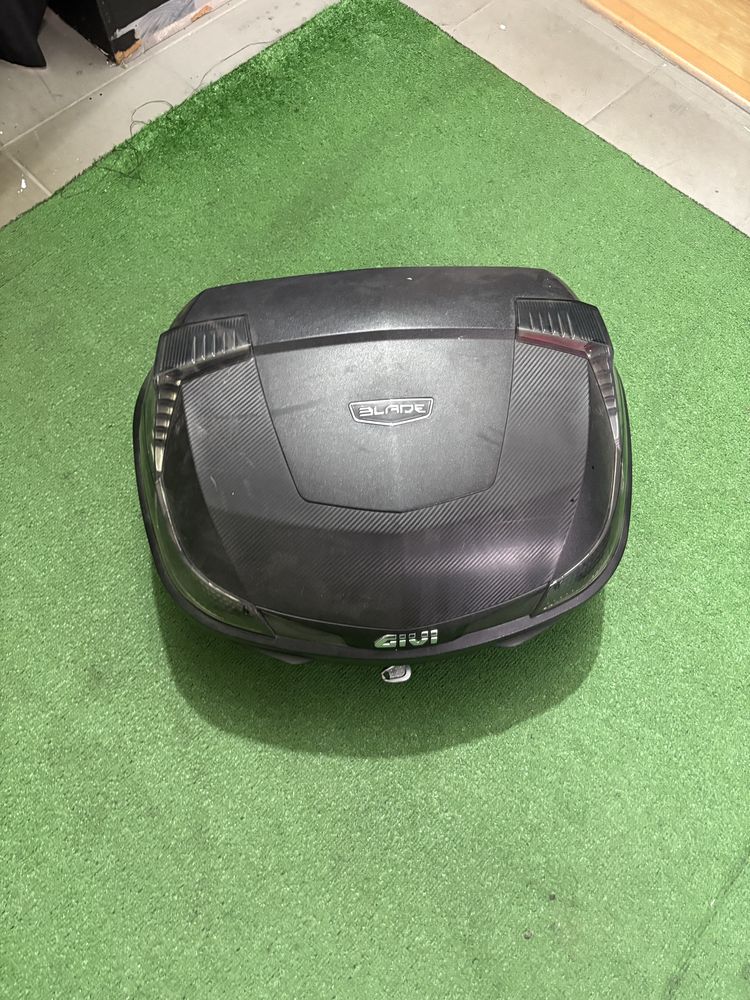 Top case Givi 48 L