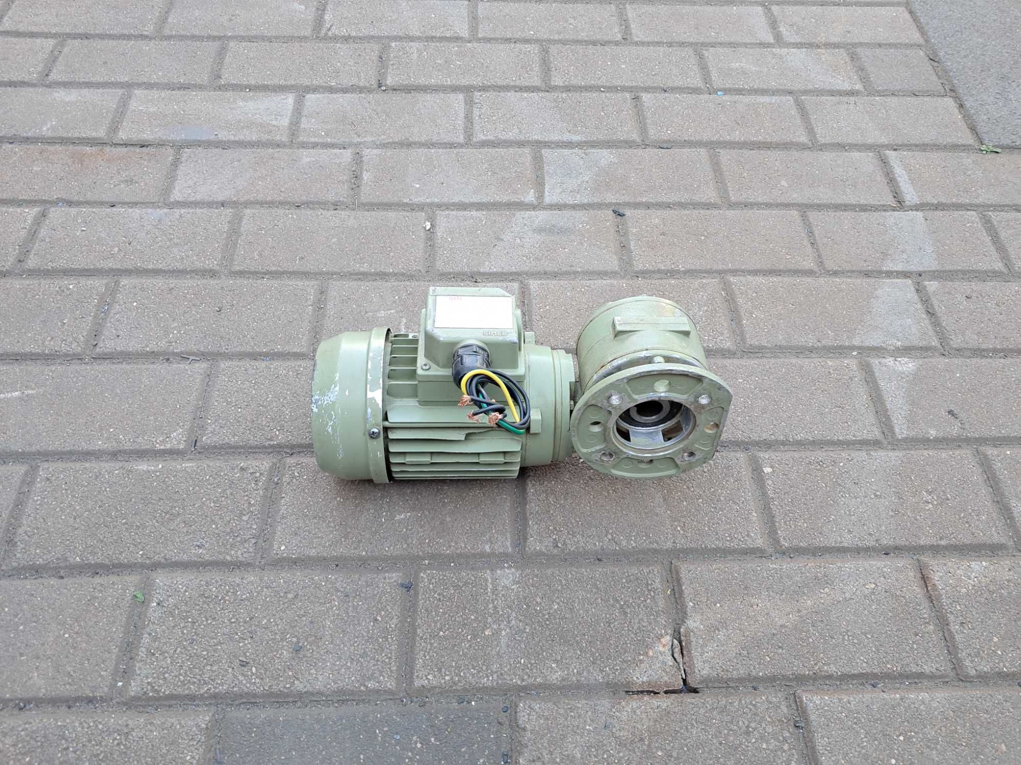 Motoreduktor, przekładnia 0,18kw obroty 91. Wysyłka
