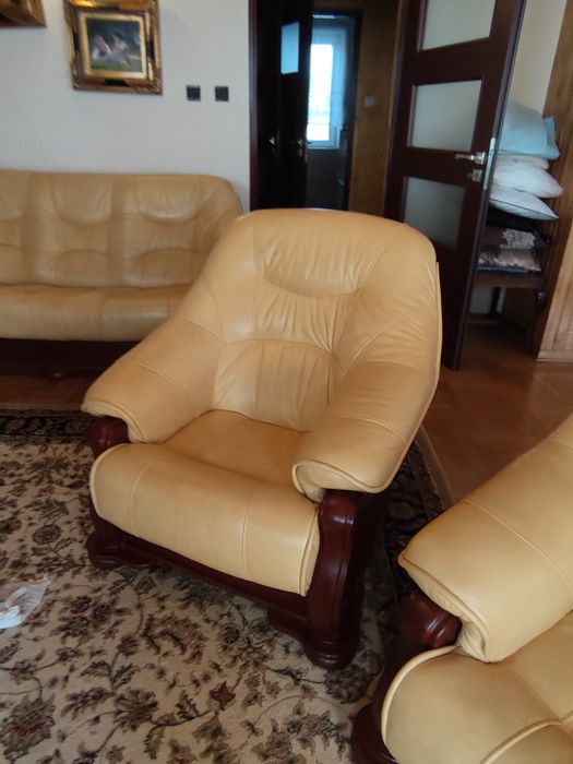 Skórzany zestaw wypoczynkowy, kanapa + 2 fotele