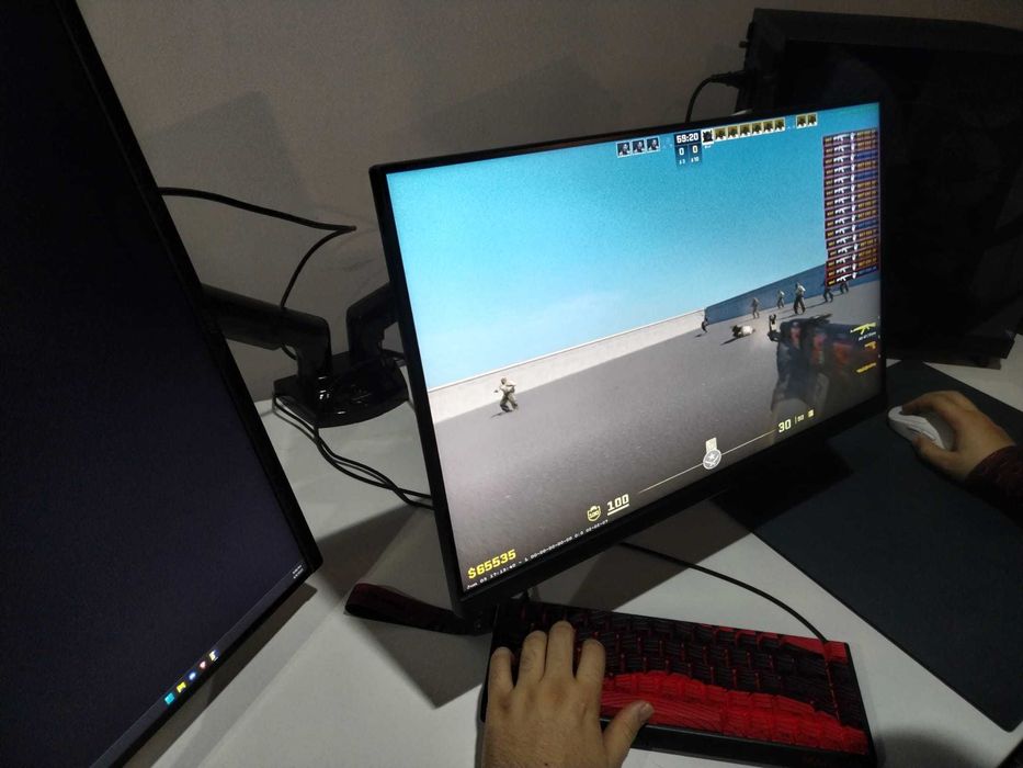 Monitor ASUS VGQM1A 24" 270Hz IPS