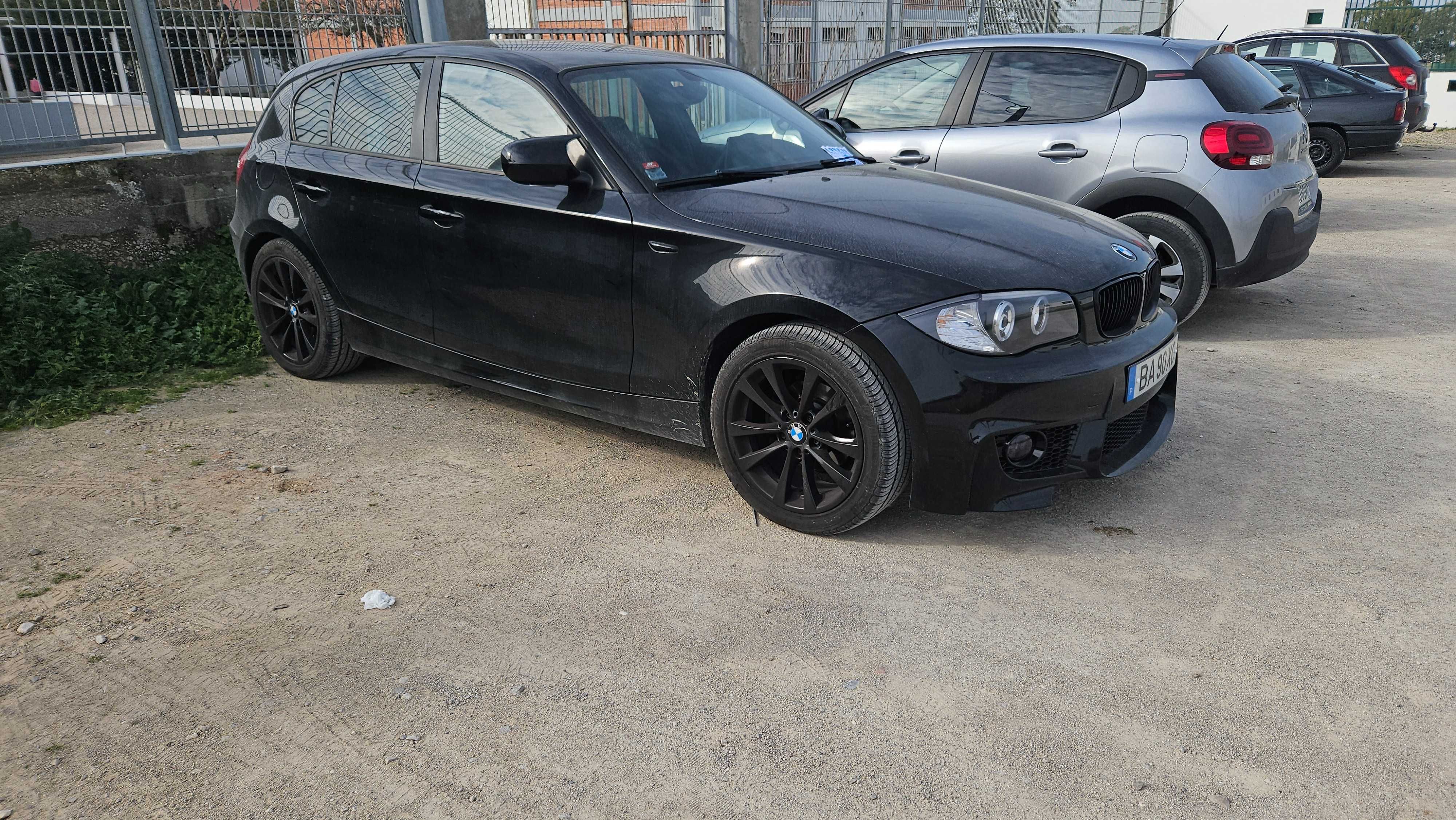 Vendo BMW e87, 2010