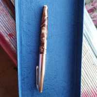 Ручка для письма пір'яна