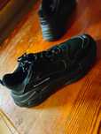 Balenciaga 44...