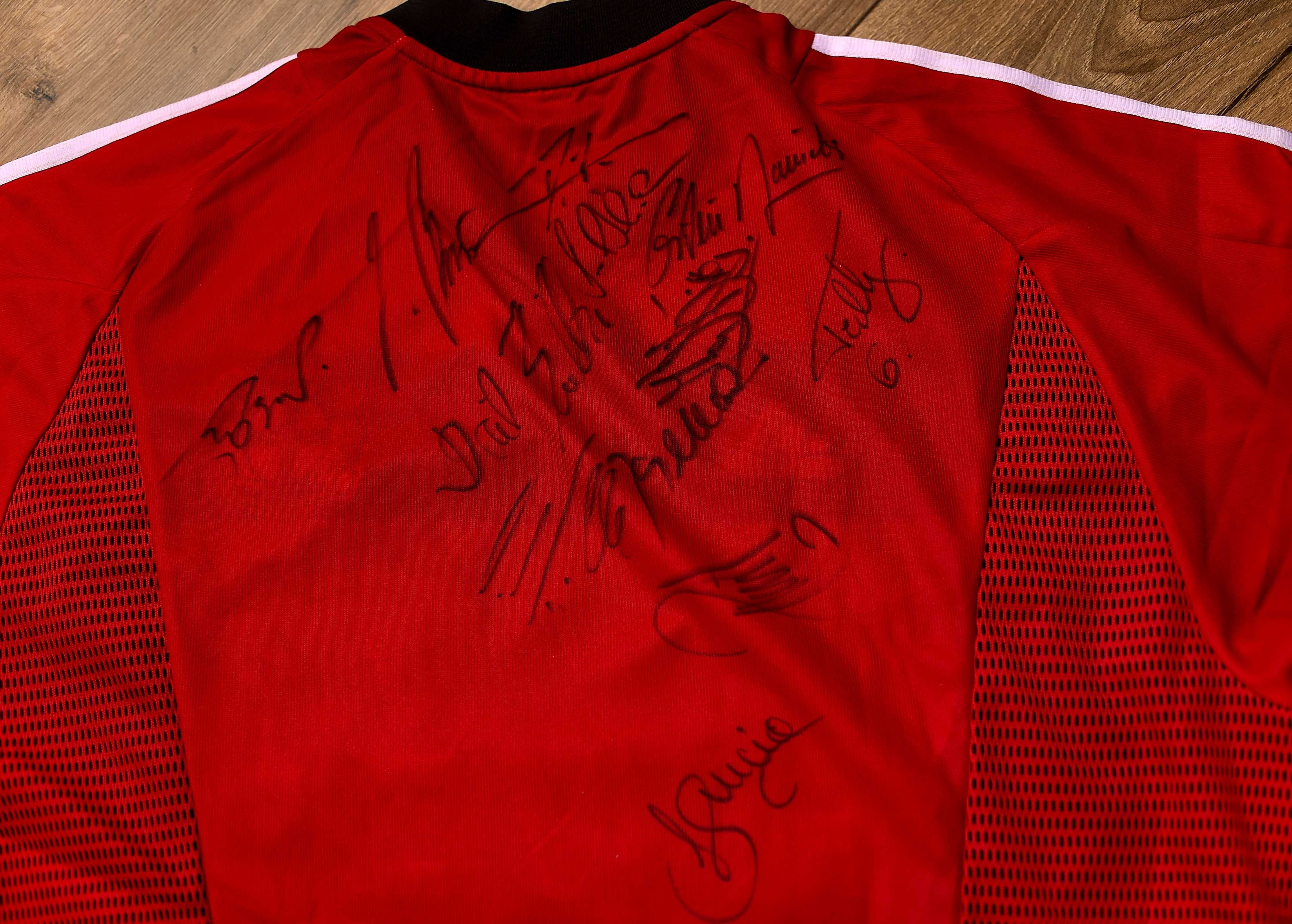 2002-04 koszulka domowa Bayer Leverkusen + Autografy