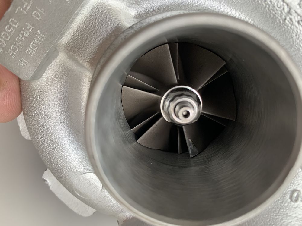 Turbosprężarka Garrett GTB1752v BMW