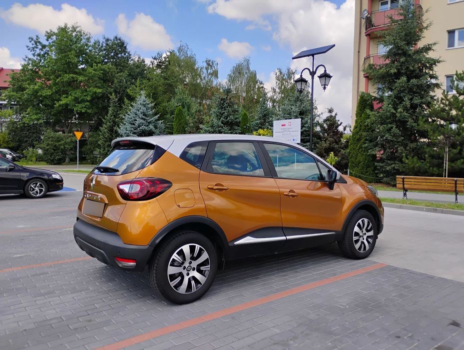 Renault Captur 2017r, 1.2 Benzyna. Salonowy. Przebieg 82500km. LED. Nawigacja. s. BDB