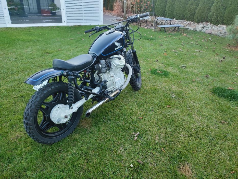 Honda CX500C Cafe Racer Bober