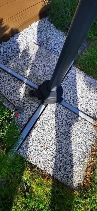 parasol ogrodowy obrotowy DERBY RAVENNA AX 275 X 275