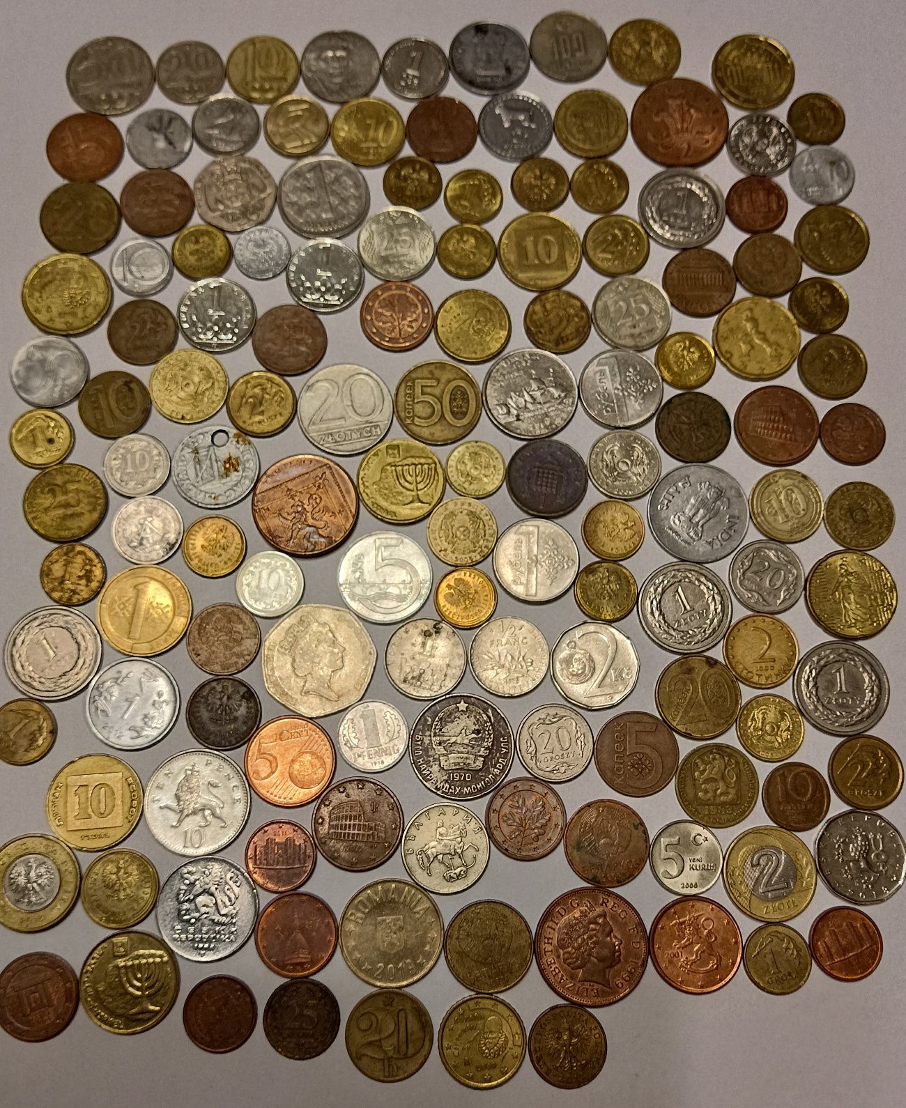Продам монеты разных стран.