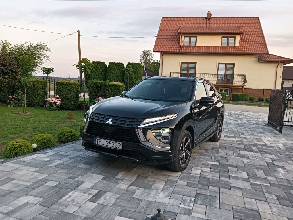 Mitsubishi eclipse cross PHEV 2022