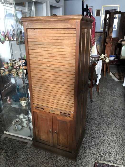 Pequeno Arquivador antigo