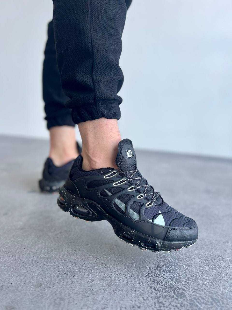 Кроссовки Nike Air Max TN Terrascape Plus Black/White