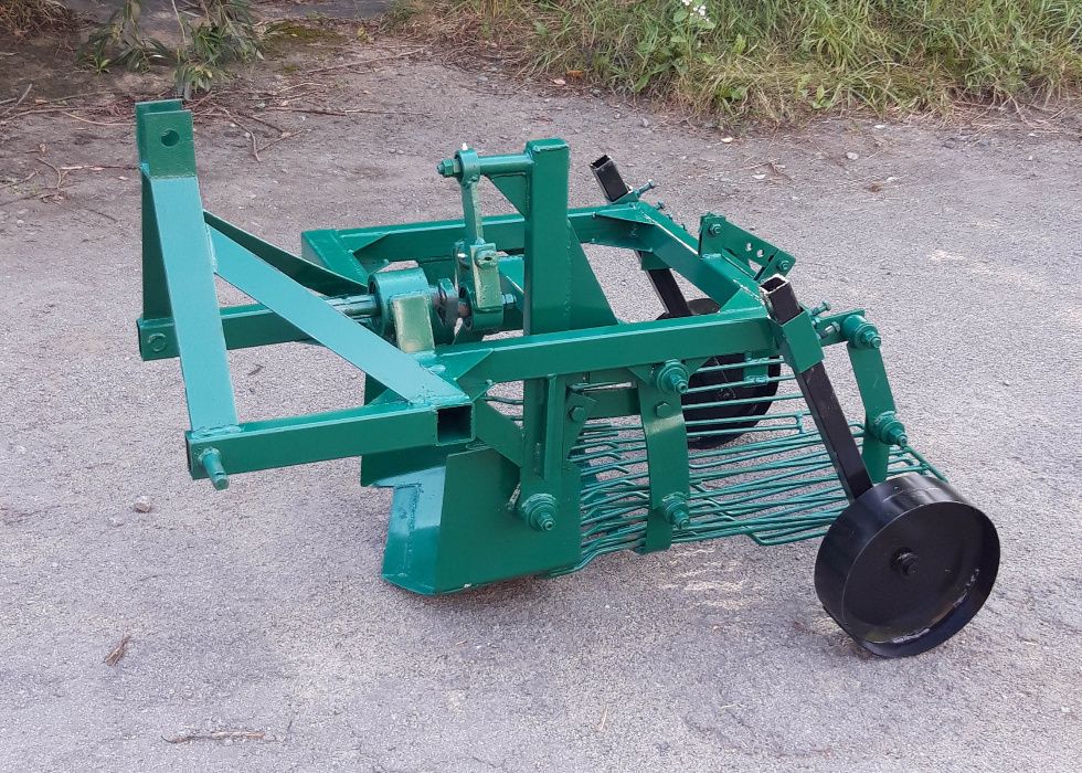 Картоплекопалка вібраційна (картофелекопалка) тракторна
