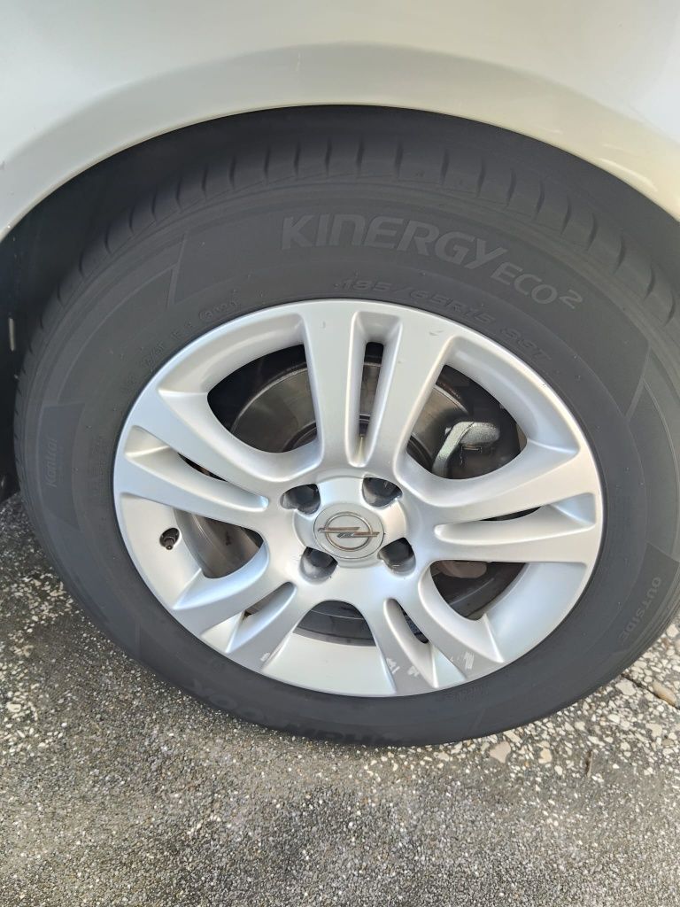 Opel corsa D 1.3 CDTI
