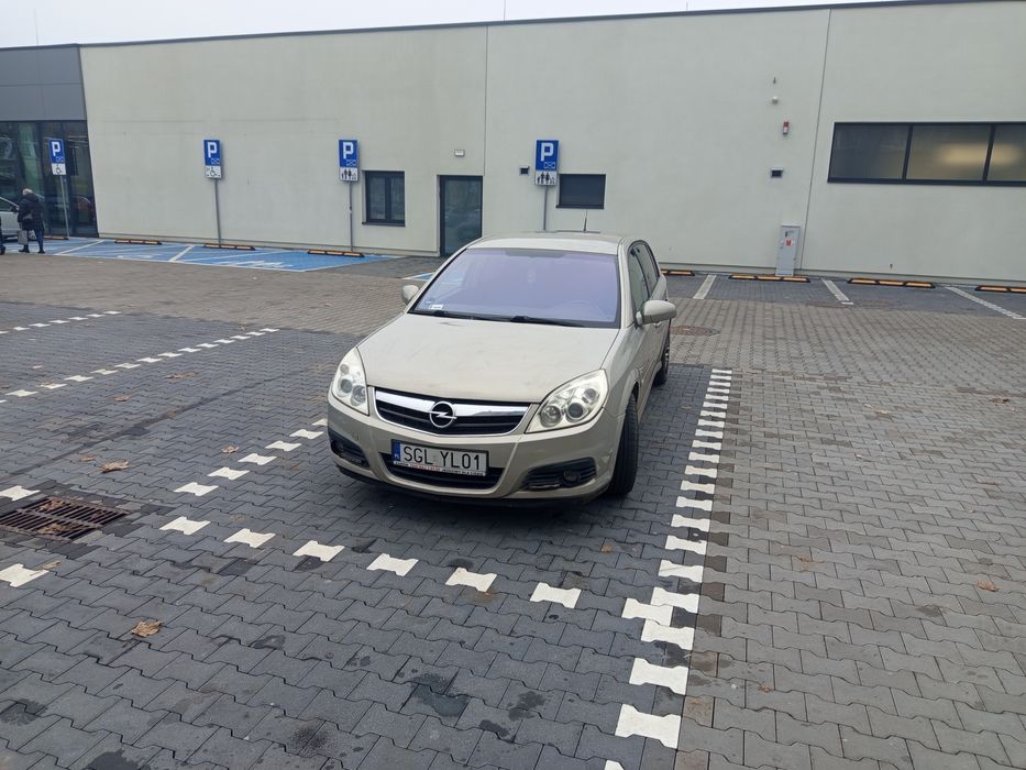 Sprzedam Opla Signum 2007r