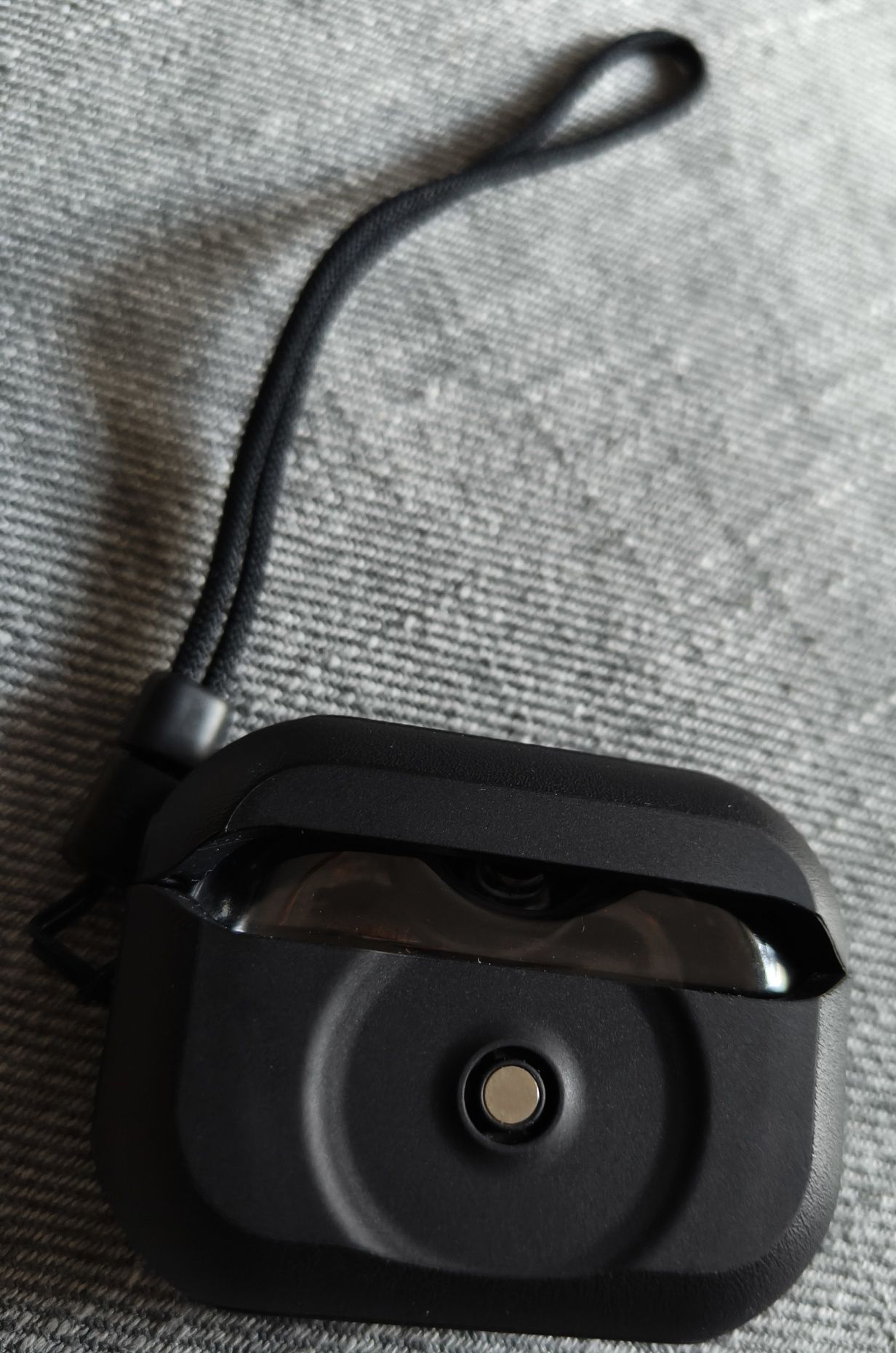 Esr Orbit Halolock Magsafe dla Apple Airpods 4