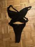 Stroj kapielowy S czarny sexy stringi