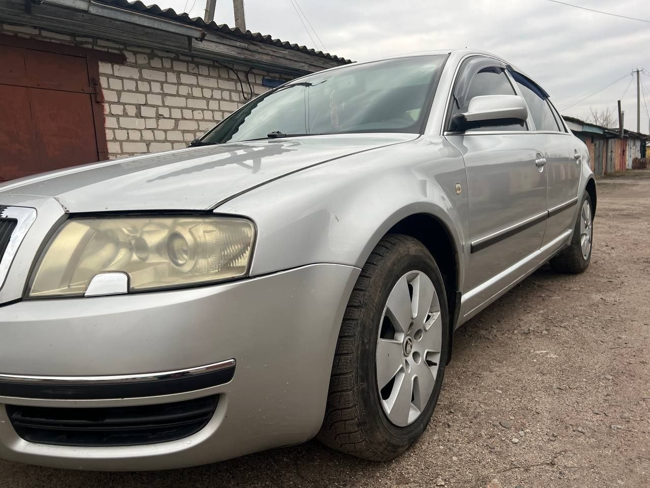Шкода суперб 1.9 130л. На автомате