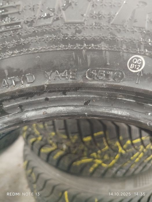 2x Opony KUMHO TYRE I`ZEN RV 215/70R/16 100T