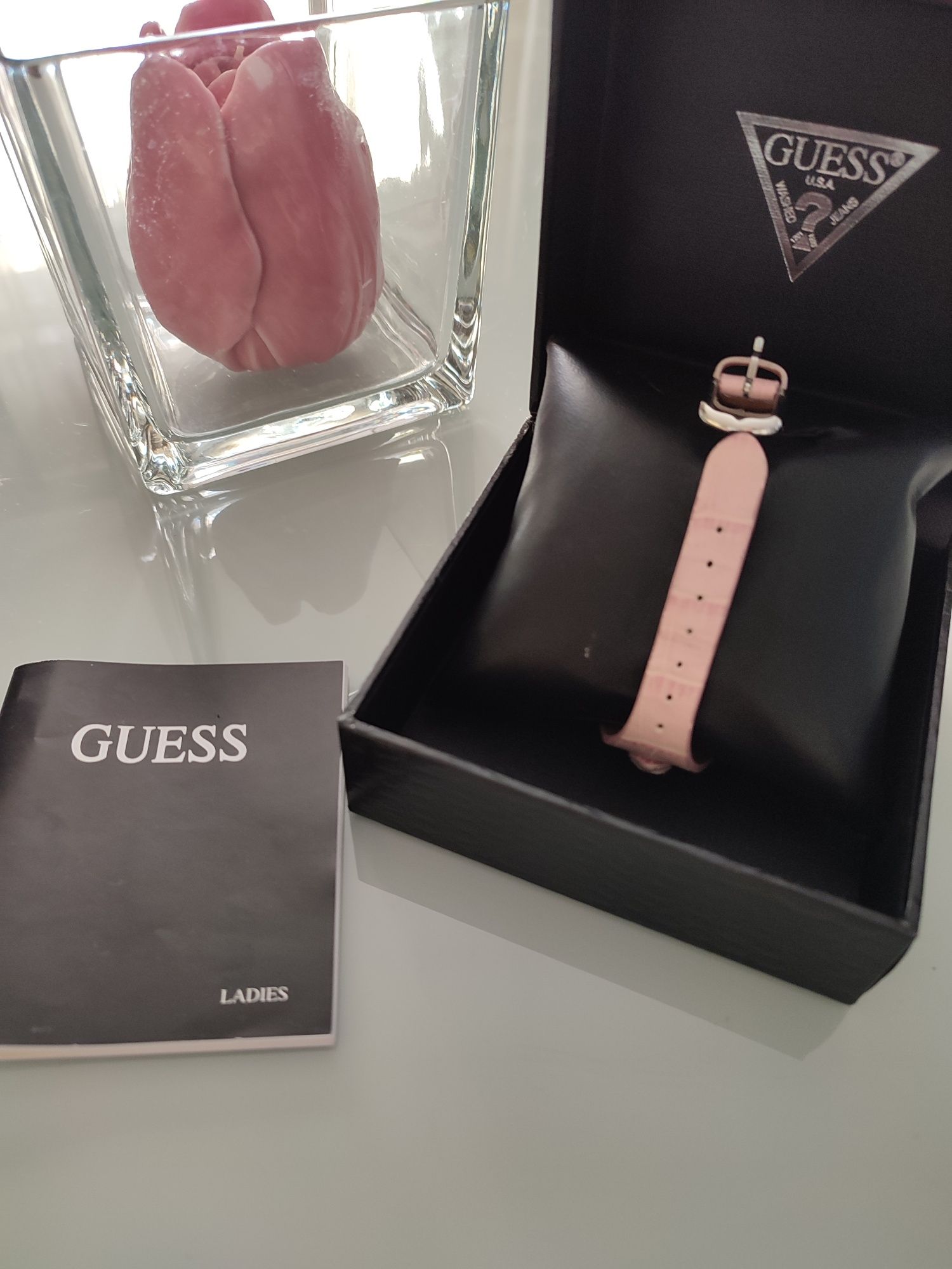 Zegarek damski Guess