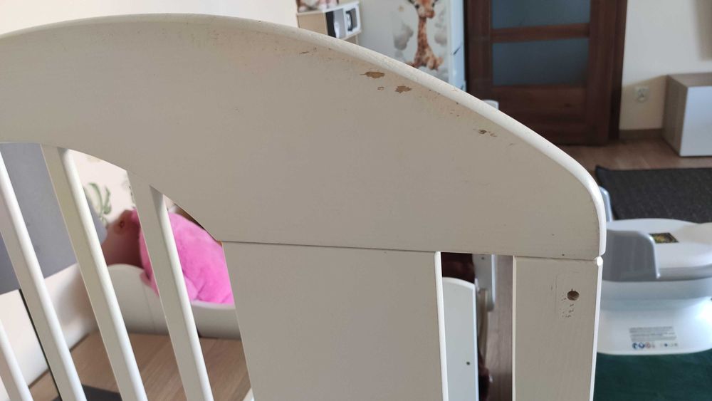 łóżeczko dziecięce w bardzo dobrym stanie+gratisy