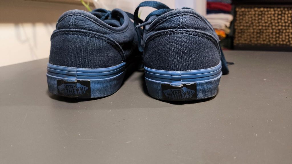 Tenisówki Vans granatowe