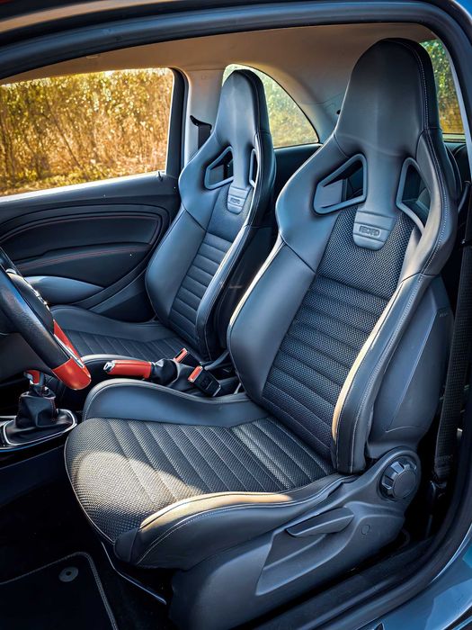 Opel Adam S 2017 Com Melhorias