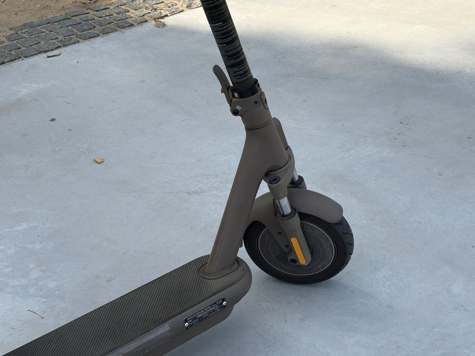 Електросамокат Xiaomi Electric Scooter 4 Pro Max