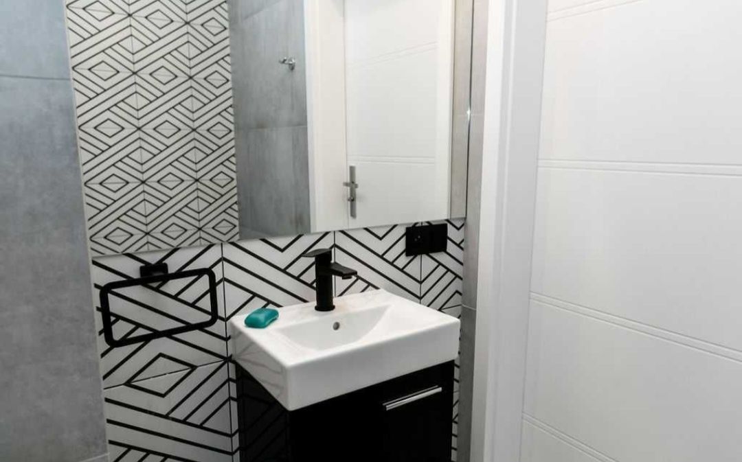 Apartament z prywatnym jacuzzi.