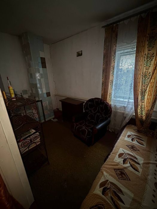 Будинок 20 км від міста Черкаси