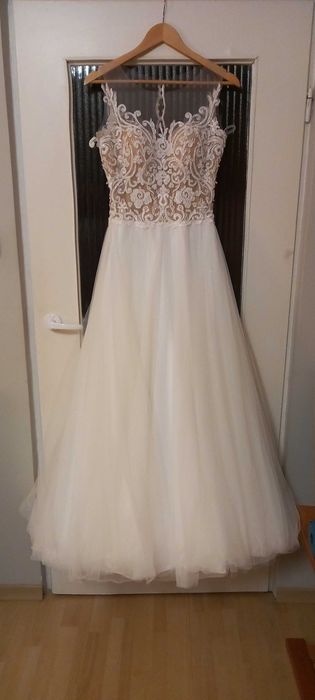 Suknia ślubna rozmiar 34-38 Ivory