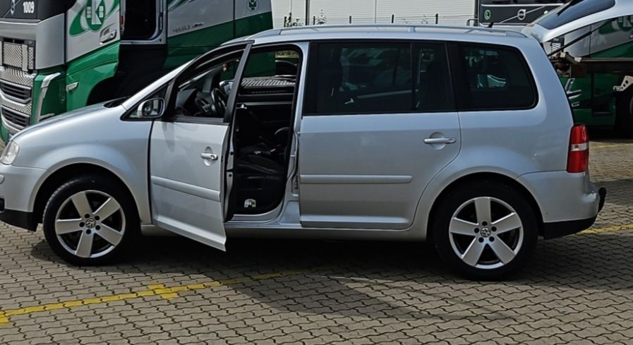 Vw touran 2.0tdi  2005 na części