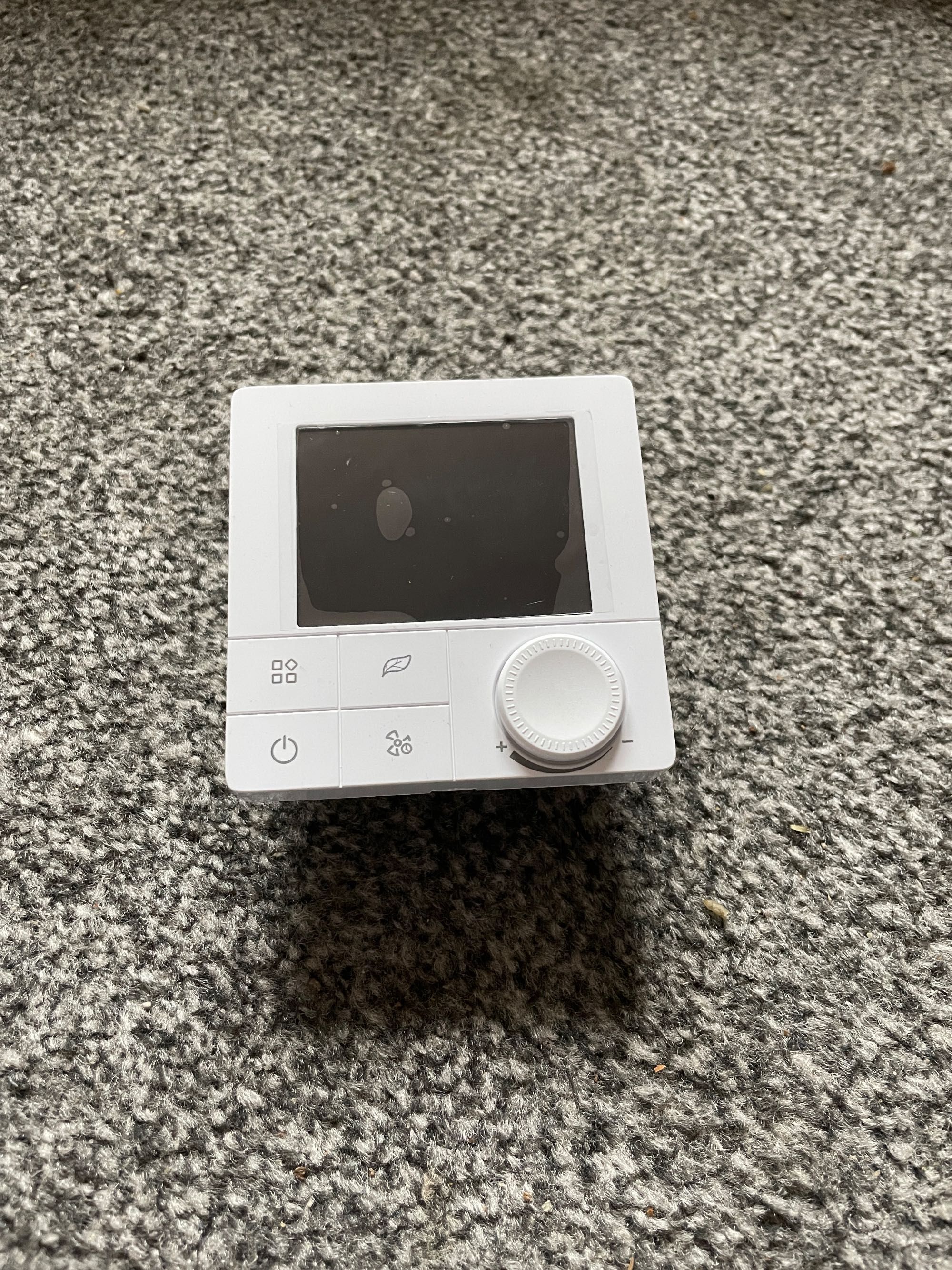 Termostat marki Beok Controls