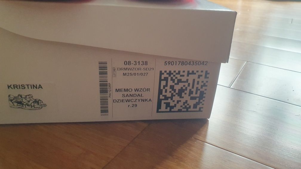 Nowe buciki memo 29
