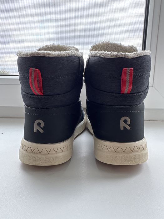 Продам Ботинки зимние сапоги reima
