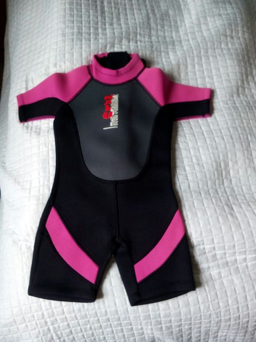 Sprzedam dziecięcą piankę do widsurfingu.