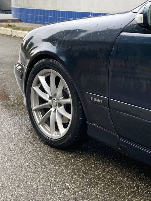 Mercedes CLK w208 rest